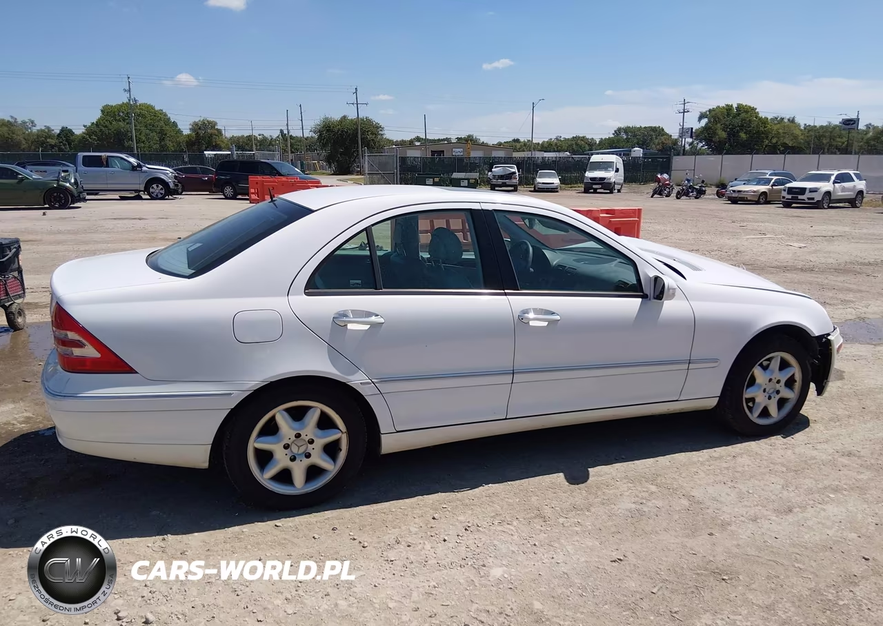 2001 Mercedes-Benz C 240 VIN:WDBRF61JX1F078668 - 13