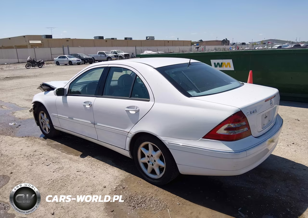 2001 Mercedes-Benz C 240 VIN:WDBRF61JX1F078668 - 3