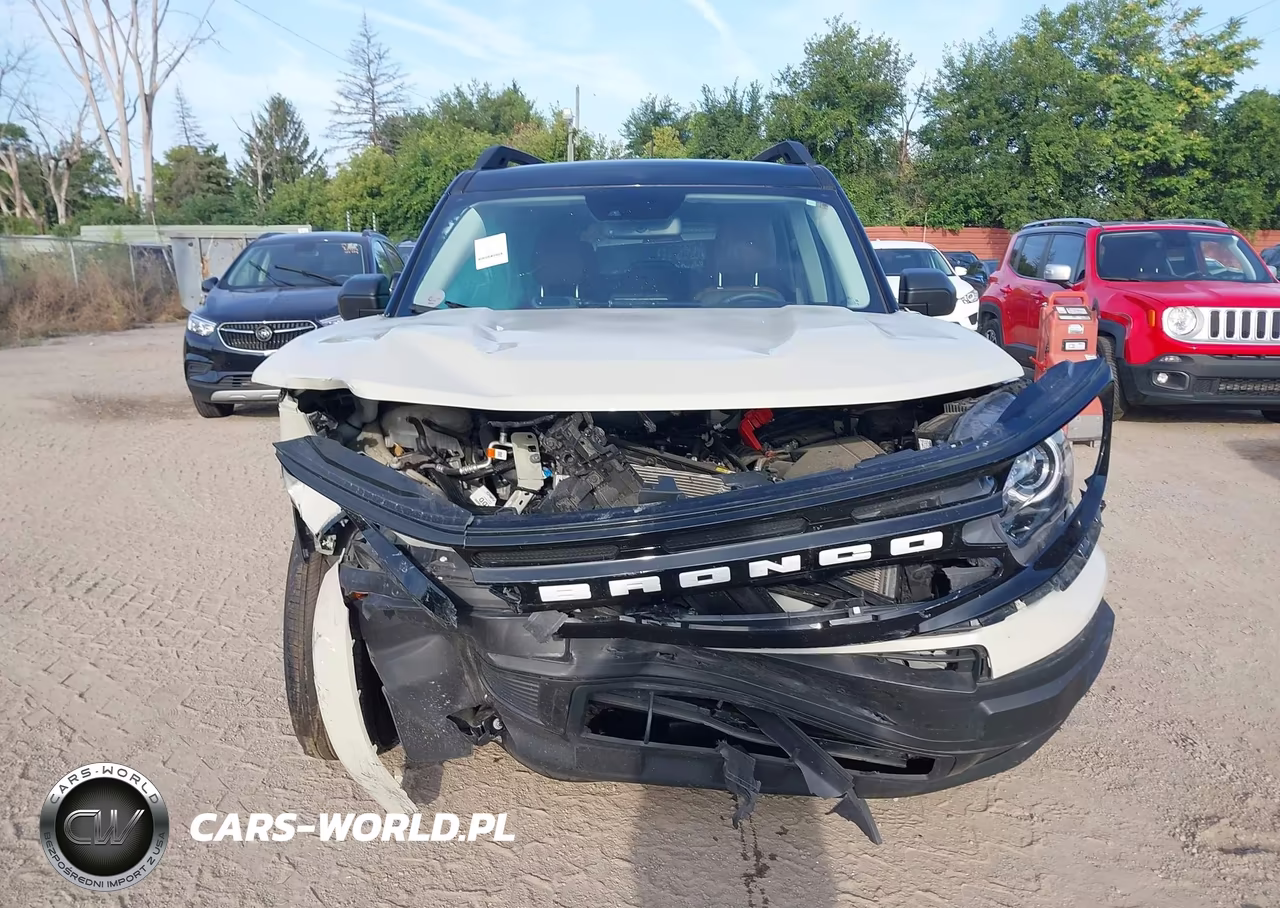2024 Ford Bronco Sport Outer Banks VIN:3FMCR9C61RRF21793 - 11