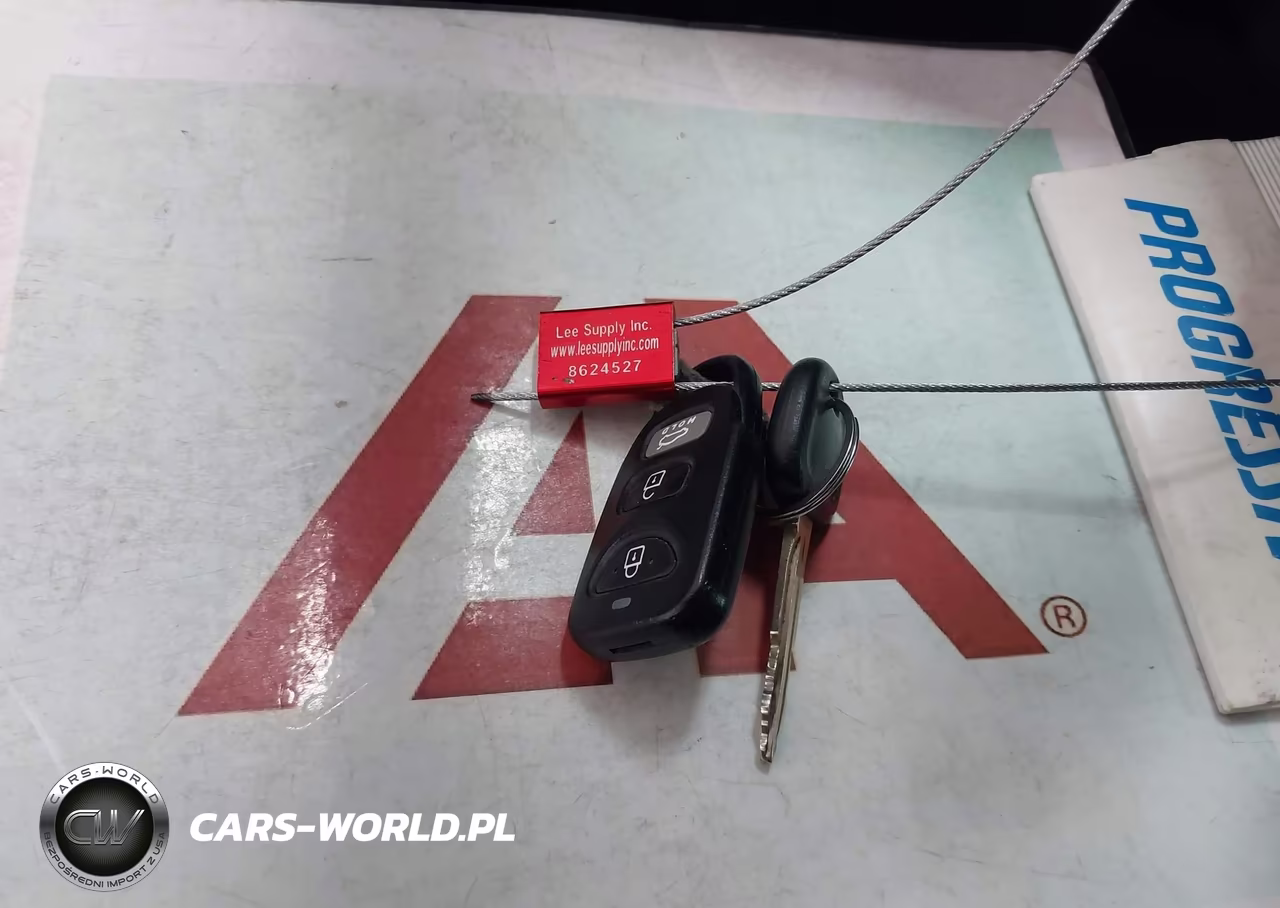 2018 Hyundai Elantra Sel VIN:5NPD84LF4JH291477 - 11