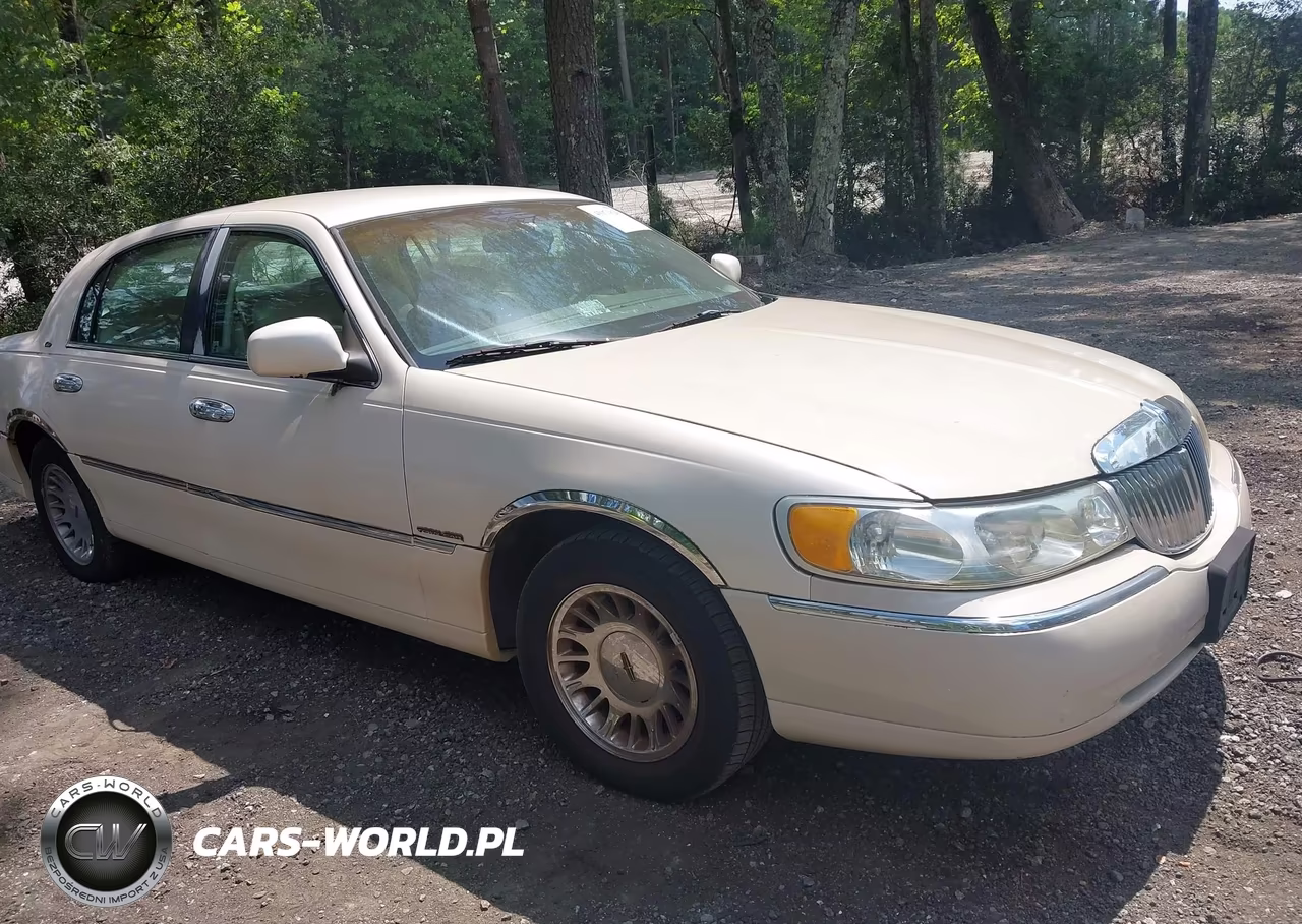 1998 Lincoln Town Car Cartier