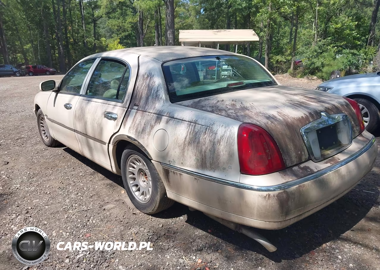 1998 Lincoln Town Car Cartier VIN:1LNFM83W5WY681906 - 3