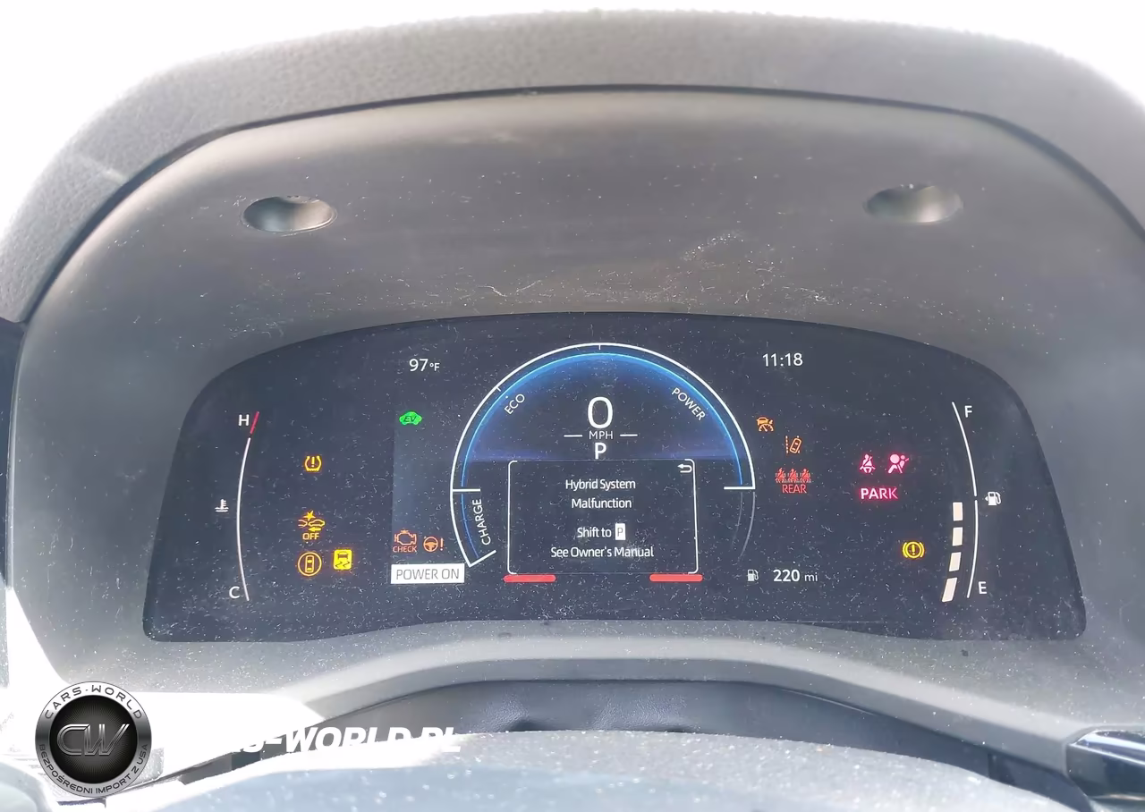 2025 Toyota Camry Le VIN:4T1DAACK1SU589701 - 7