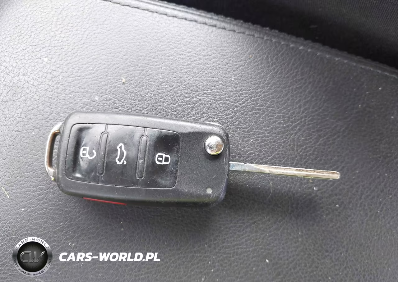2014 Volkswagen Passat 1.8T S VIN:1VWAS7A31EC102099 - 11