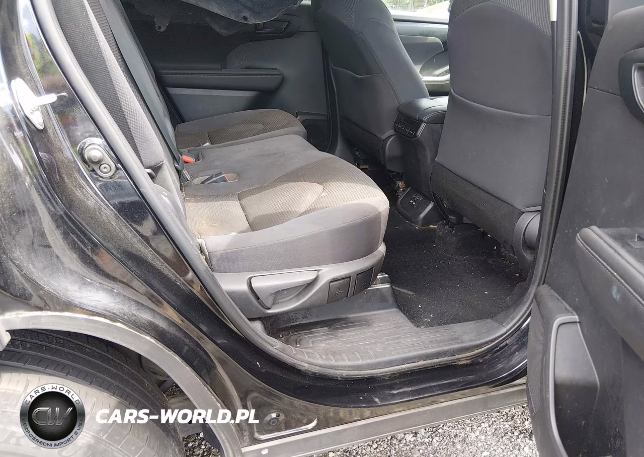 2020 Toyota Highlander Le VIN:5TDBZRBH6LS510117 - 8