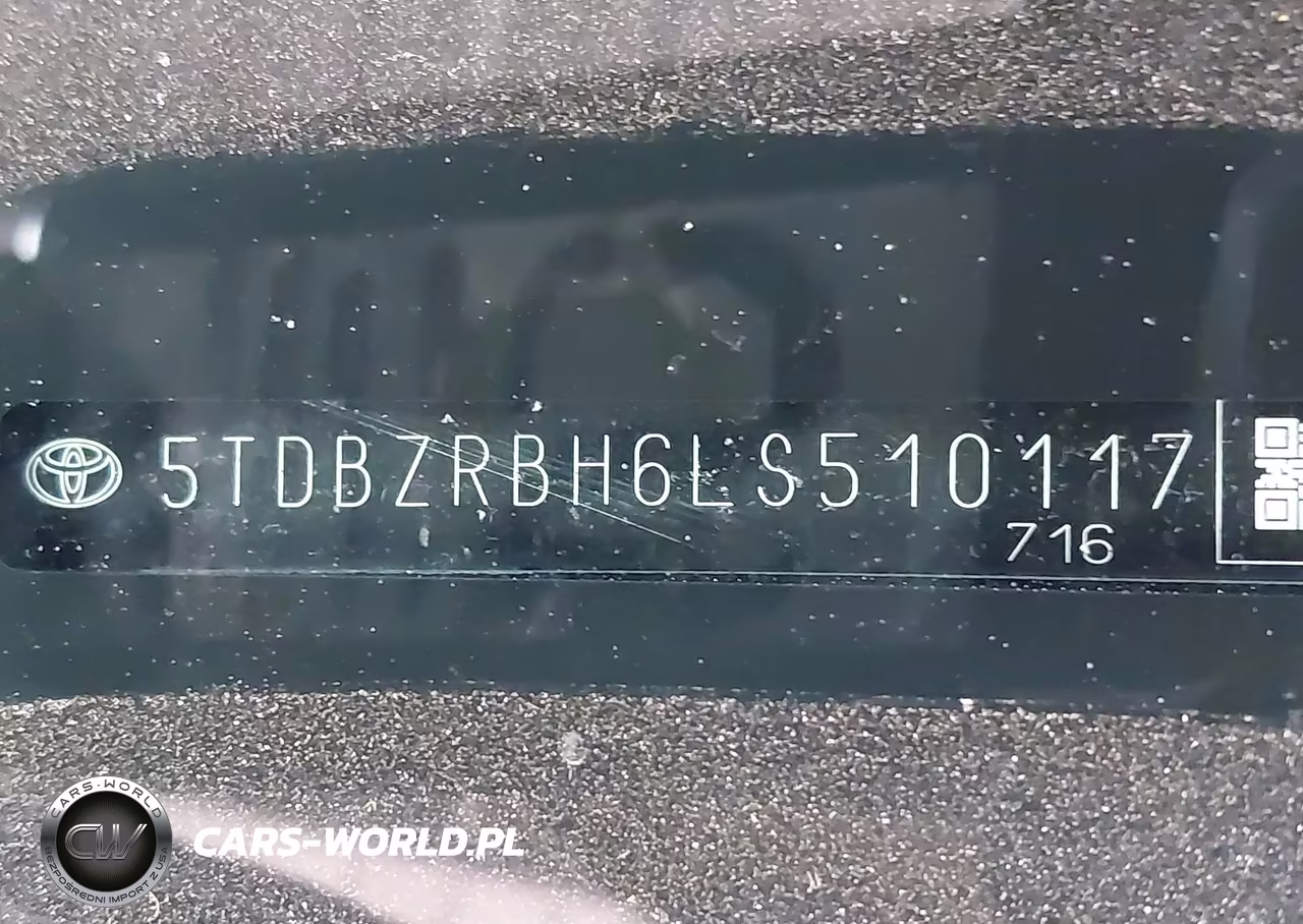 2020 Toyota Highlander Le VIN:5TDBZRBH6LS510117 - 9