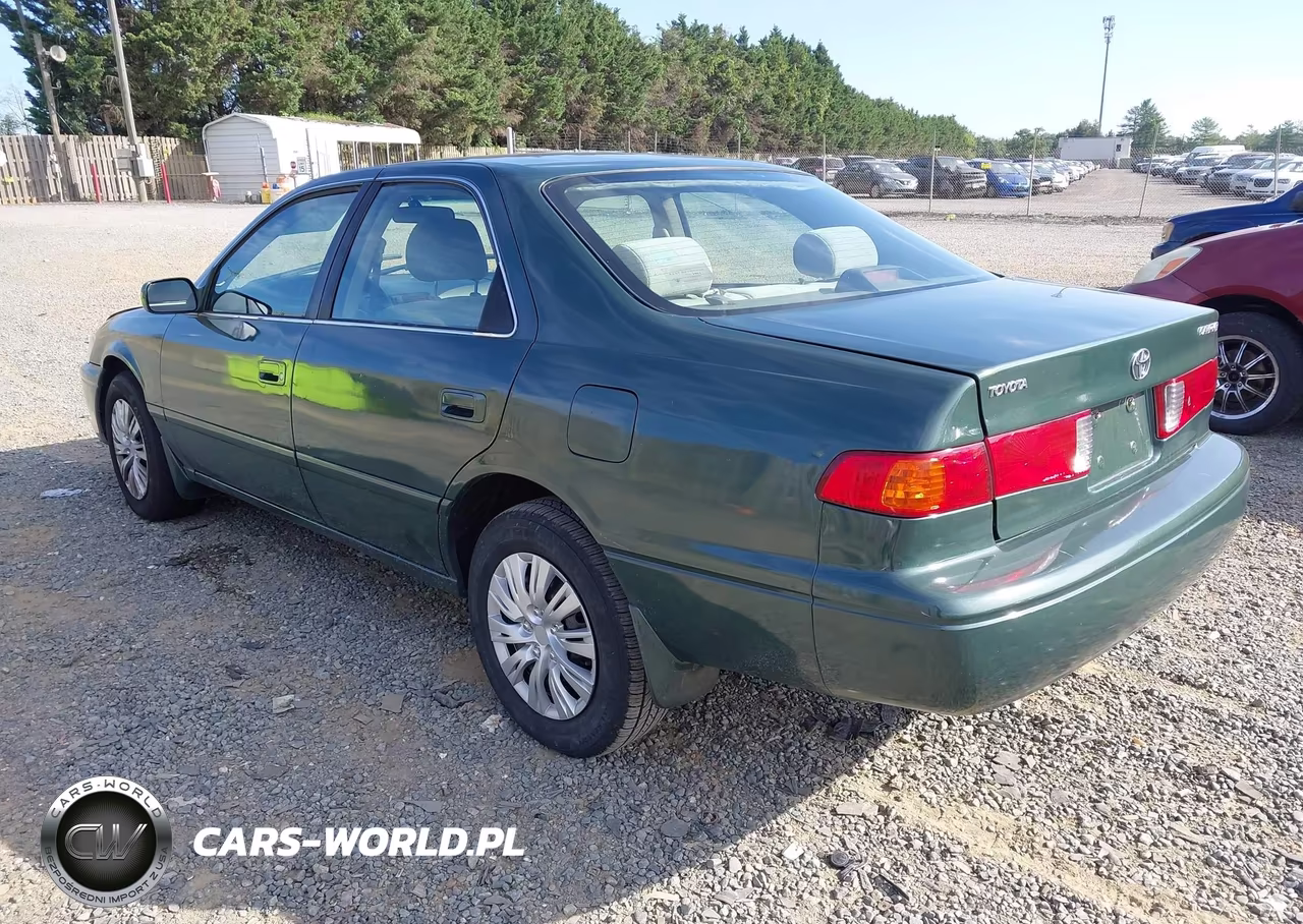 2001 Toyota Camry Ce VIN:4T1BG22K11U871087 - 3