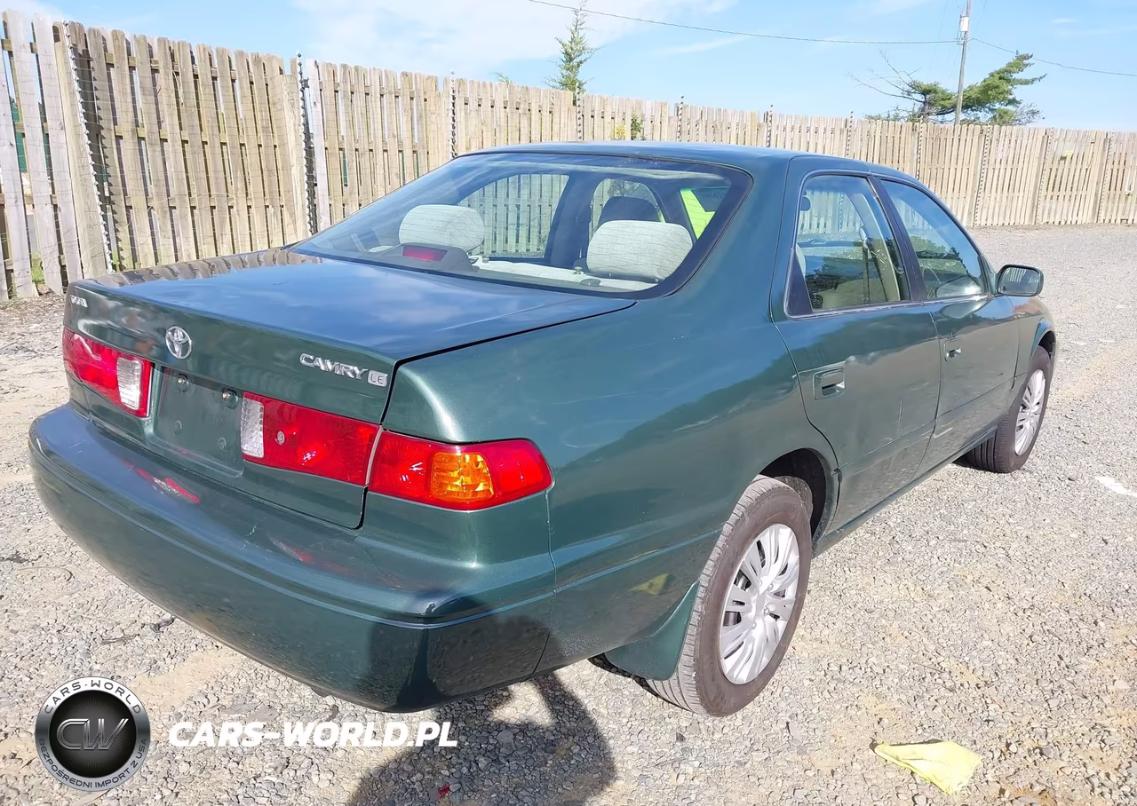 2001 Toyota Camry Ce VIN:4T1BG22K11U871087 - 4