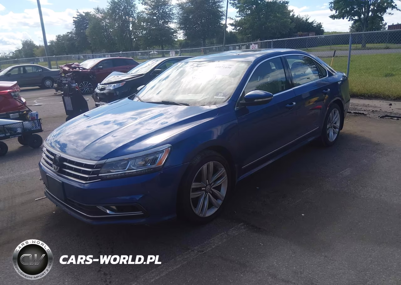 2017 Volkswagen Passat 1.8T Sel Premium VIN:1VWCT7A36HC033212 - 2