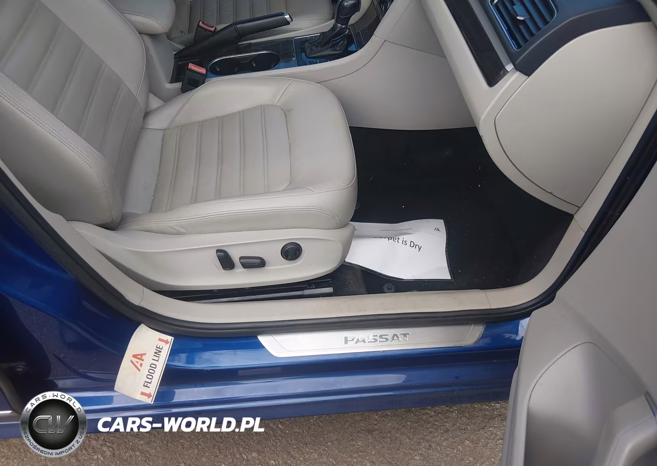 2017 Volkswagen Passat 1.8T Sel Premium VIN:1VWCT7A36HC033212 - 6