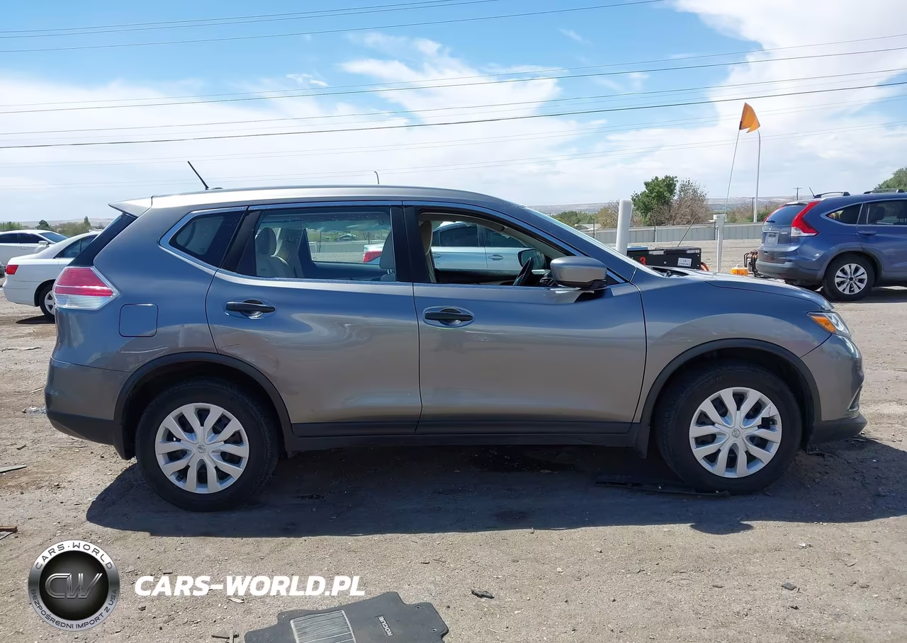 2016 Nissan Rogue S VIN:KNMAT2MV4GP719184 - 13