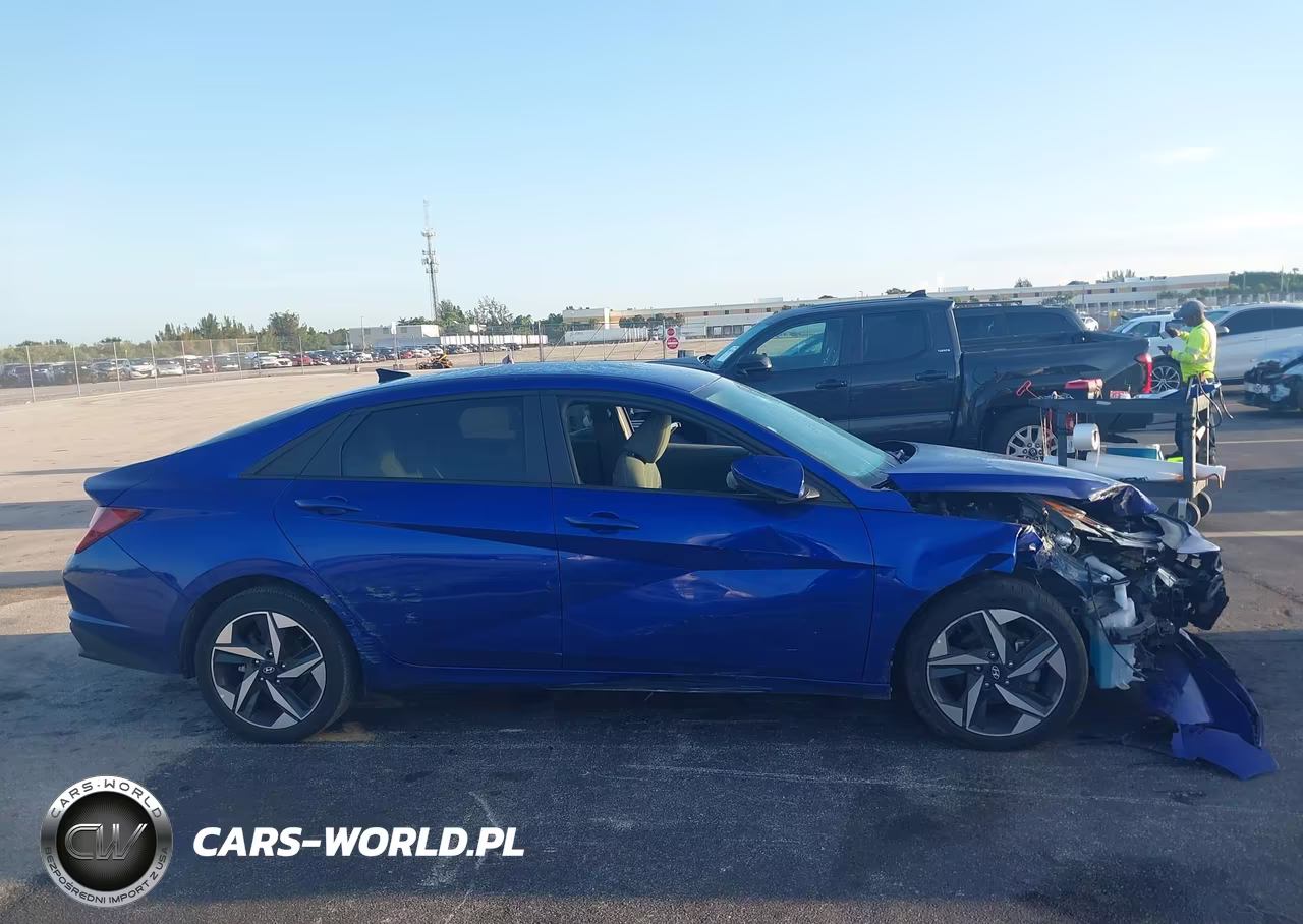 2023 Hyundai Elantra Sel VIN:KMHLS4AG1PU476654 - 12