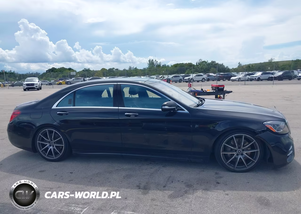 2018 Mercedes-Benz S 560 4Matic VIN:WDDUG8GB6JA379574 - 13