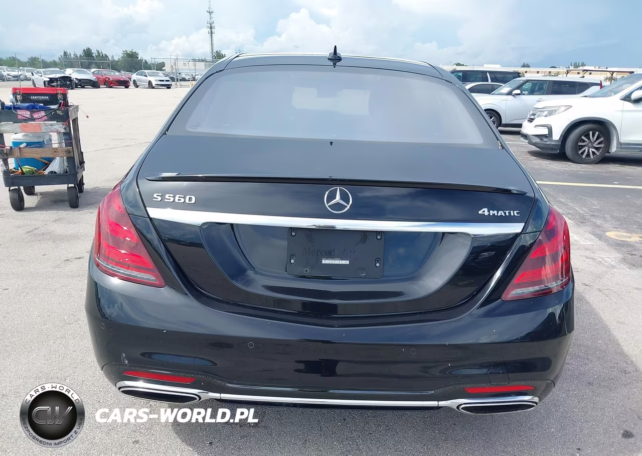 2018 Mercedes-Benz S 560 4Matic VIN:WDDUG8GB6JA379574 - 16