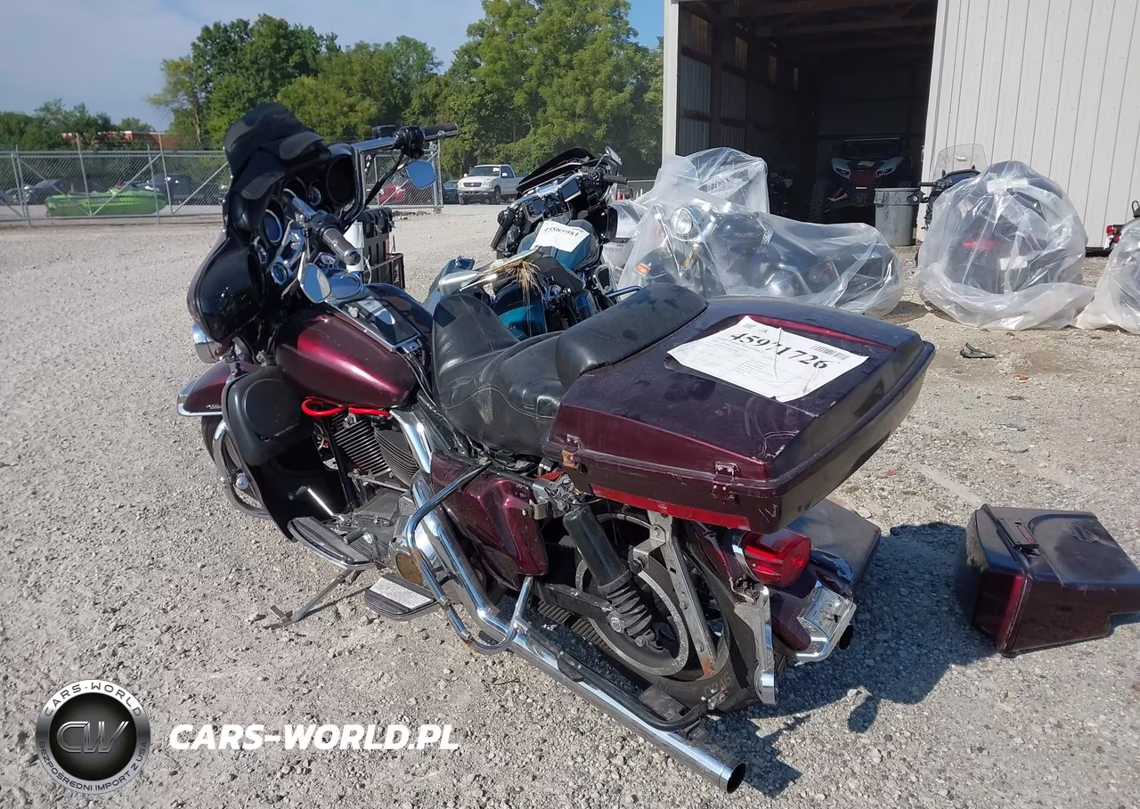 2003 Harley-Davidson Flhtcui Anniversary VIN:1HD1FCW443Y624385 - 3