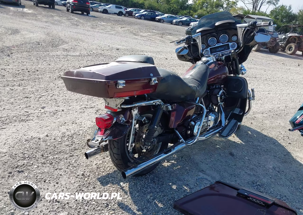 2003 Harley-Davidson Flhtcui Anniversary VIN:1HD1FCW443Y624385 - 4