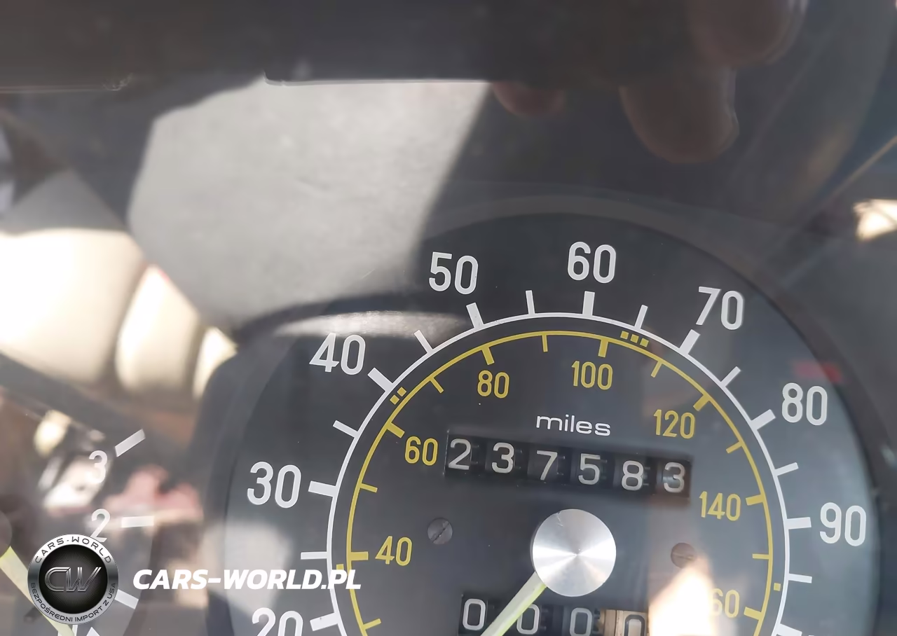 1983 Mercedes-Benz B VIN:WDB12313012296828 - 15