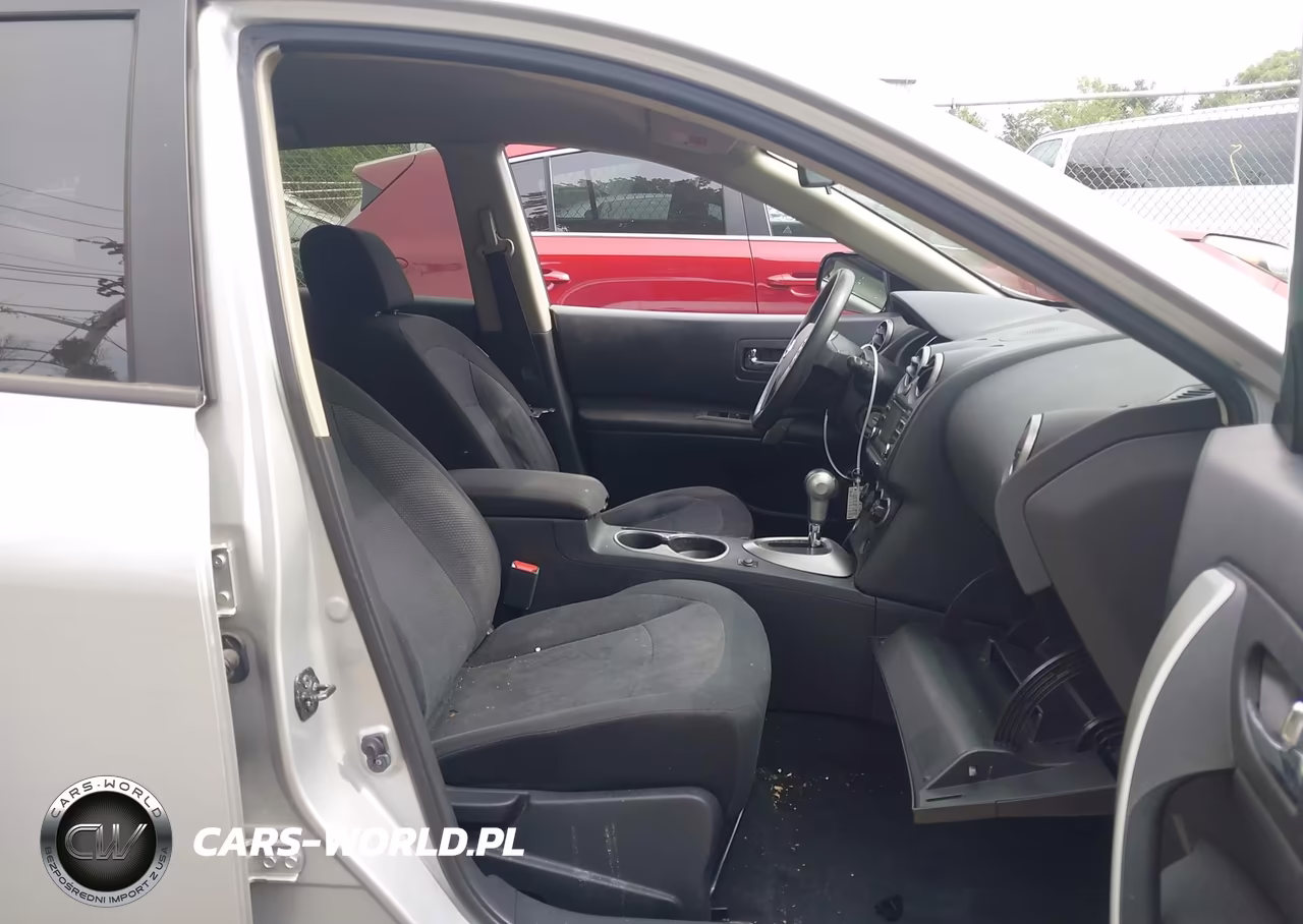2015 Nissan Rogue Select S VIN:JN8AS5MV3FW759642 - 5