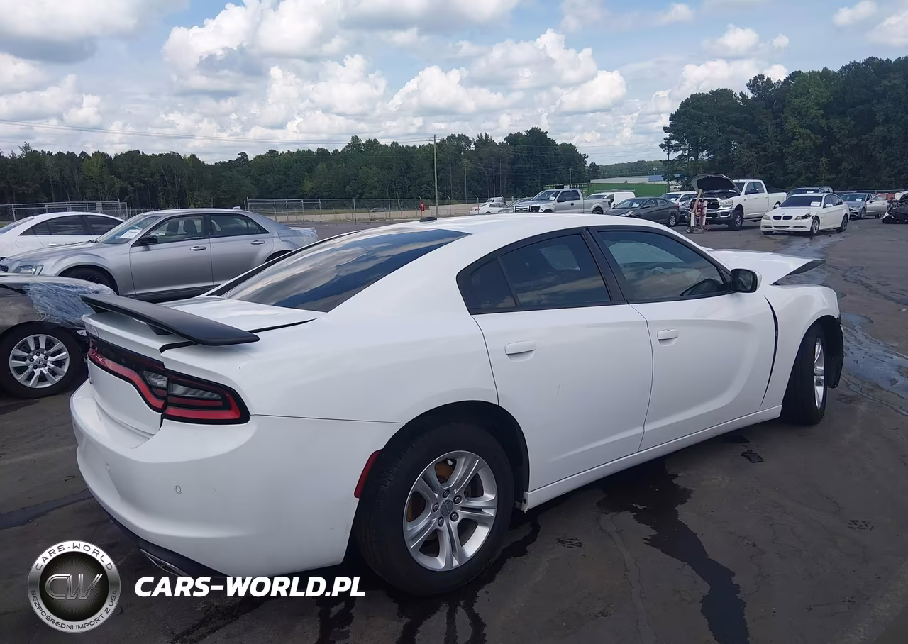 2019 Dodge Charger Sxt Rwd VIN:2C3CDXBG7KH643615 - 4