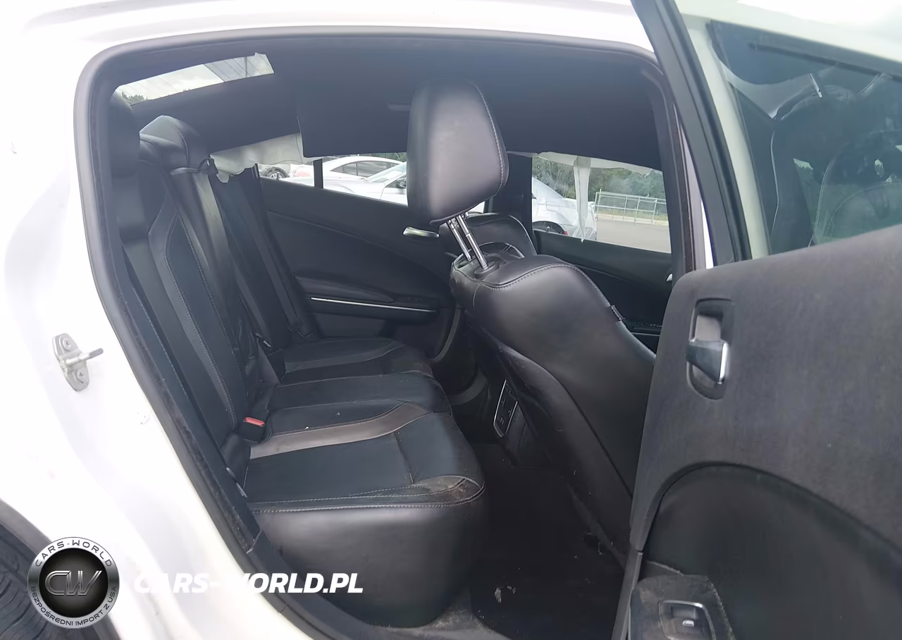 2019 Dodge Charger Sxt Rwd VIN:2C3CDXBG7KH643615 - 8