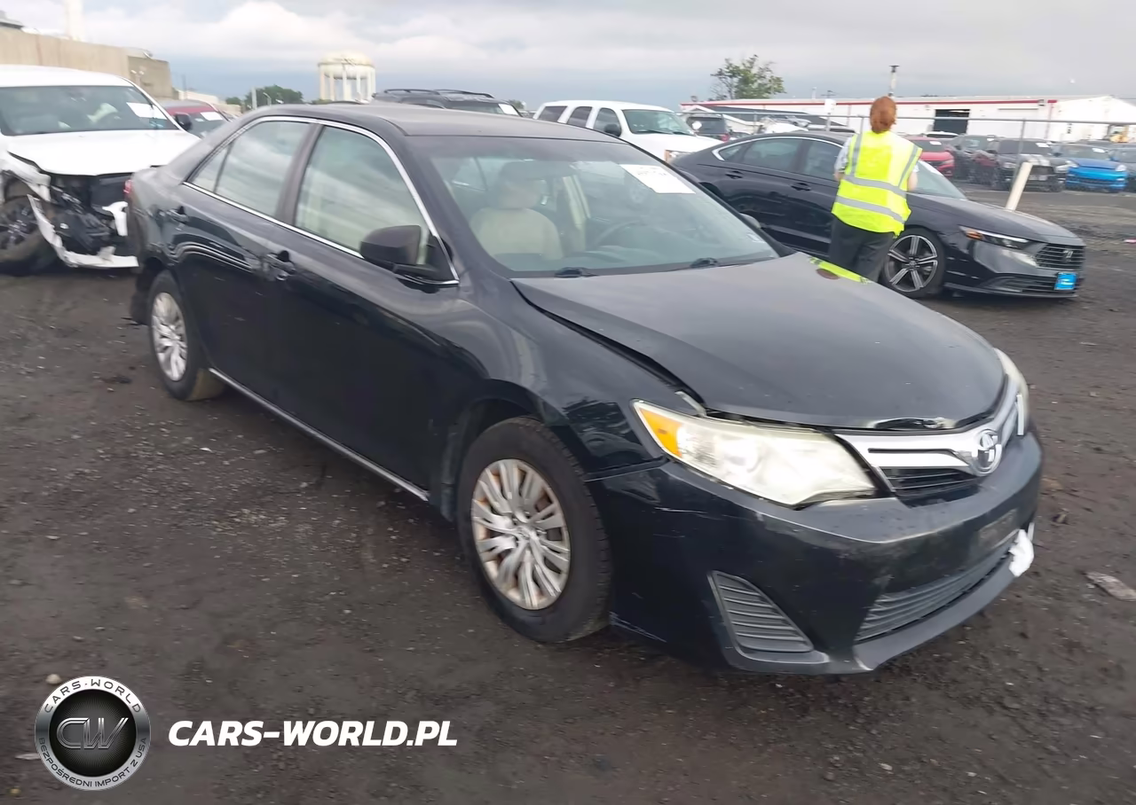 2014 Toyota Camry Le