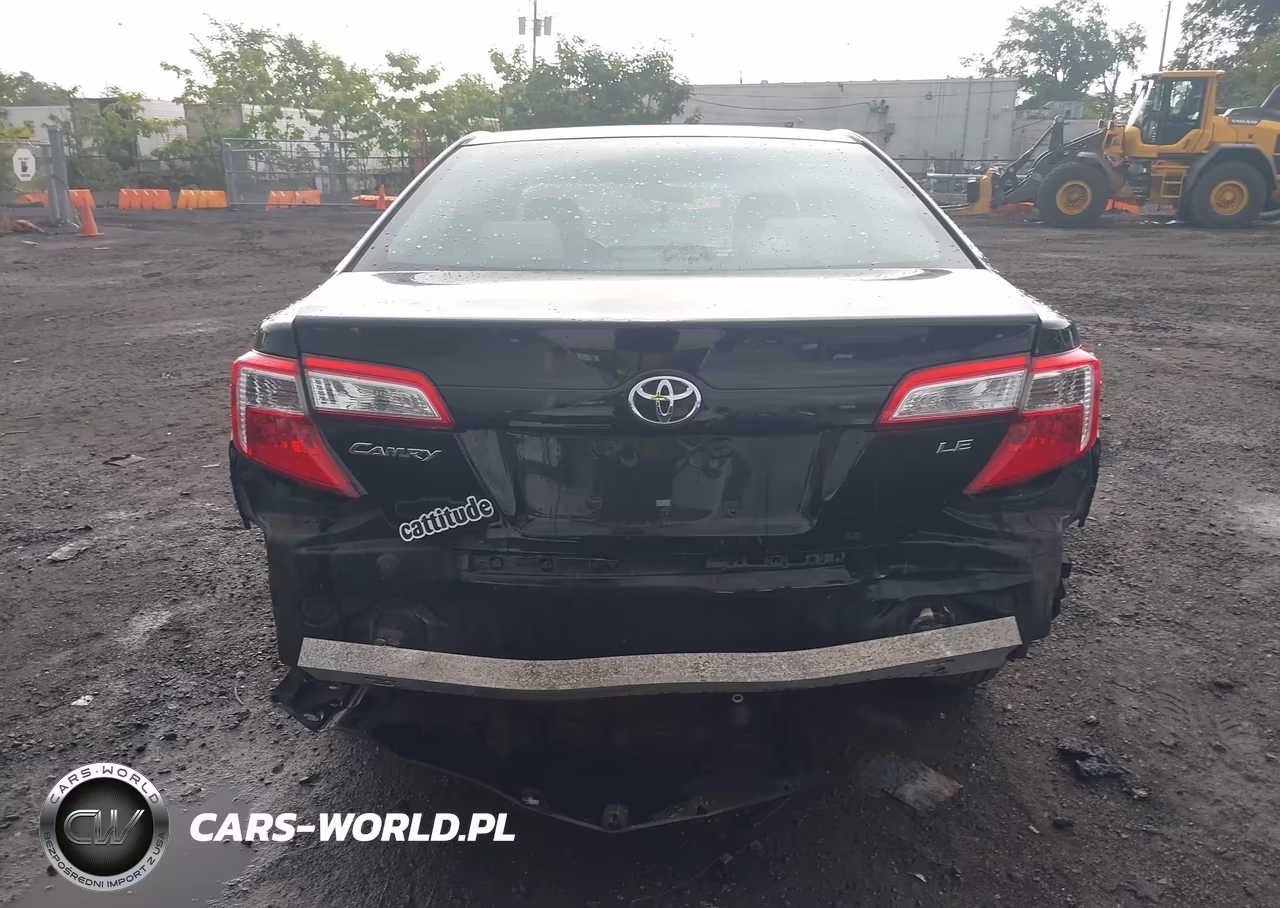 2014 Toyota Camry Le VIN:4T4BF1FK3ER375758 - 6