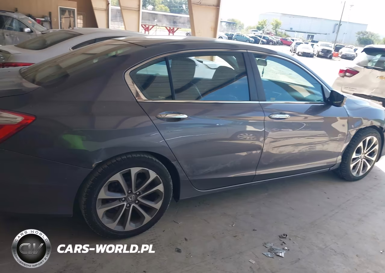 2014 Honda Accord Sport VIN:1HGCR2F59EA184021 - 13