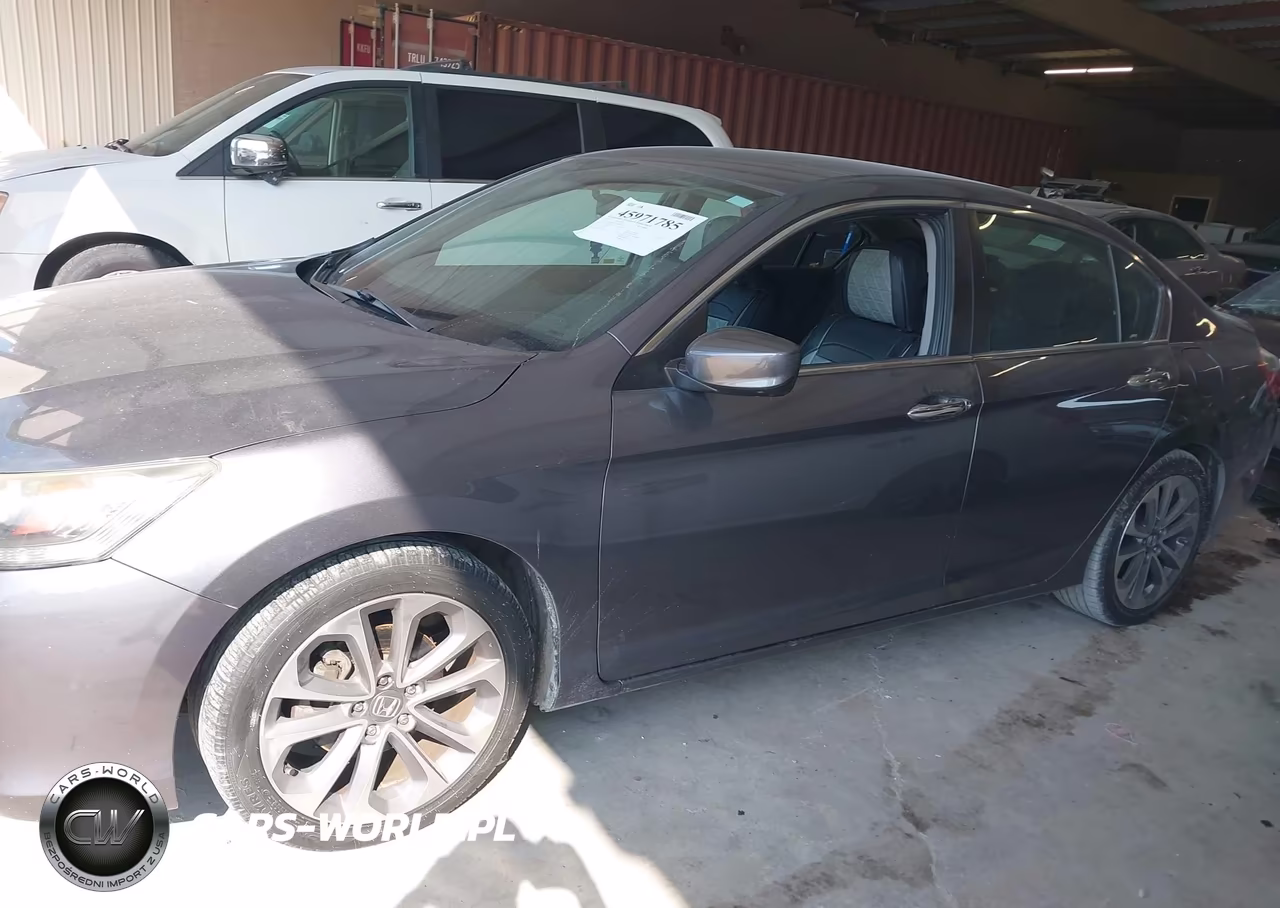2014 Honda Accord Sport VIN:1HGCR2F59EA184021 - 14