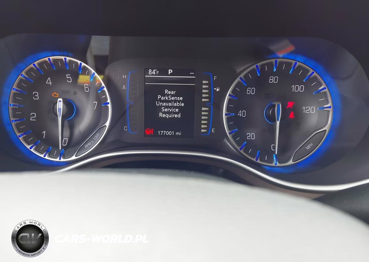2018 Chrysler Pacifica Lx VIN:2C4RC1CG5JR261547 - 7