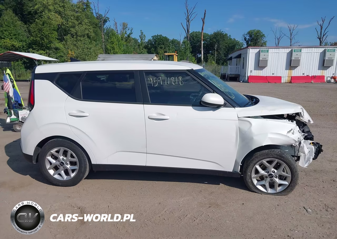 2025 Kia Soul Lx VIN:KNDJ23AU0S7924496 - 13