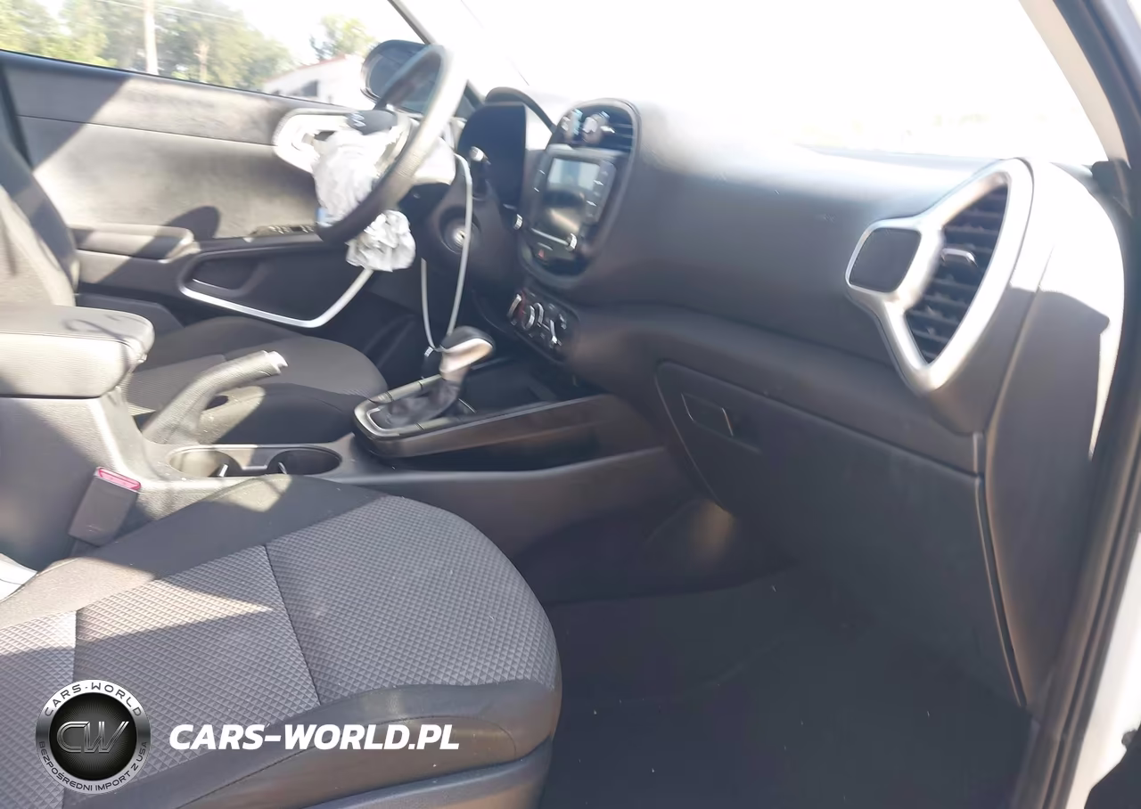 2025 Kia Soul Lx VIN:KNDJ23AU0S7924496 - 5