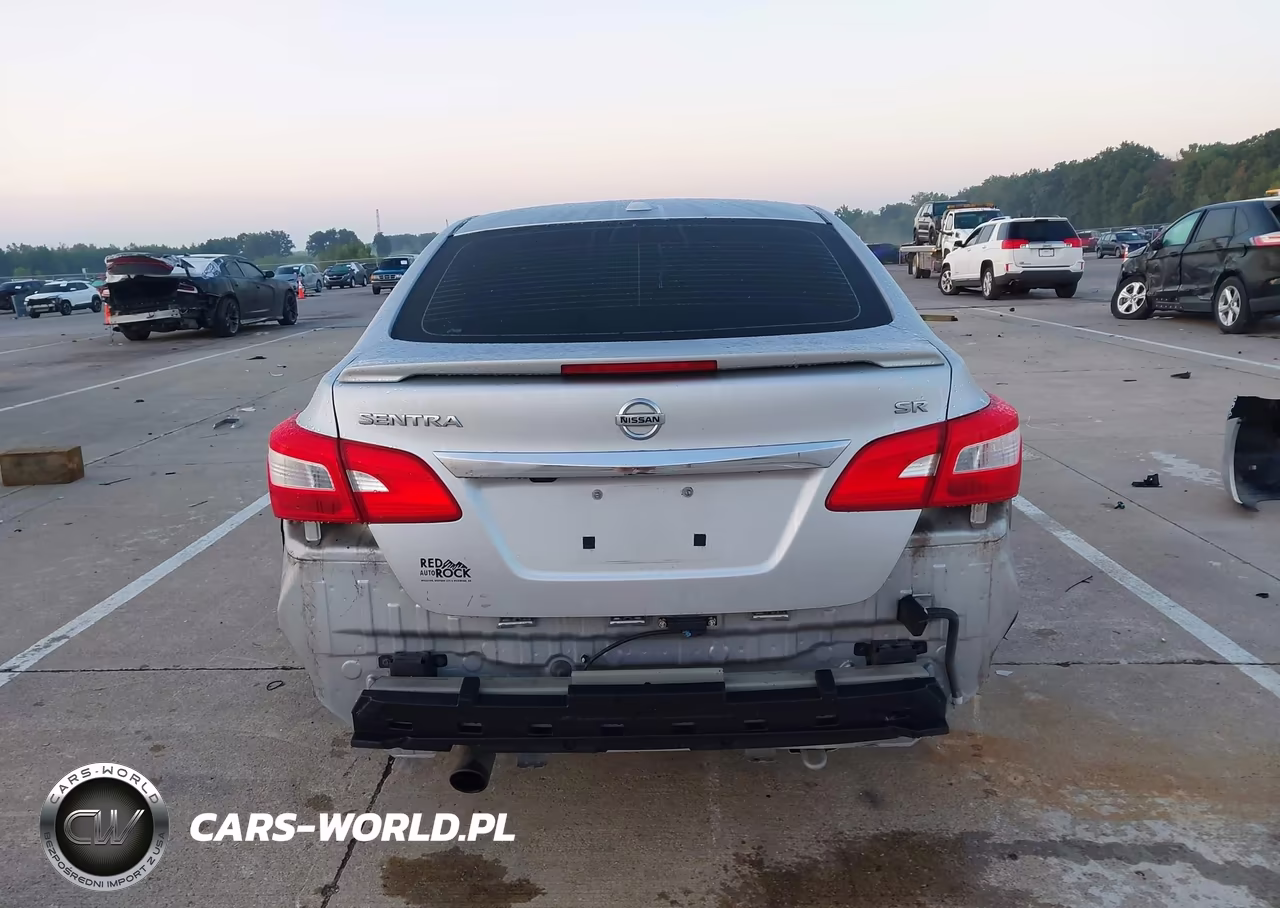 2016 Nissan Sentra Sr VIN:3N1AB7AP7GY321541 - 17