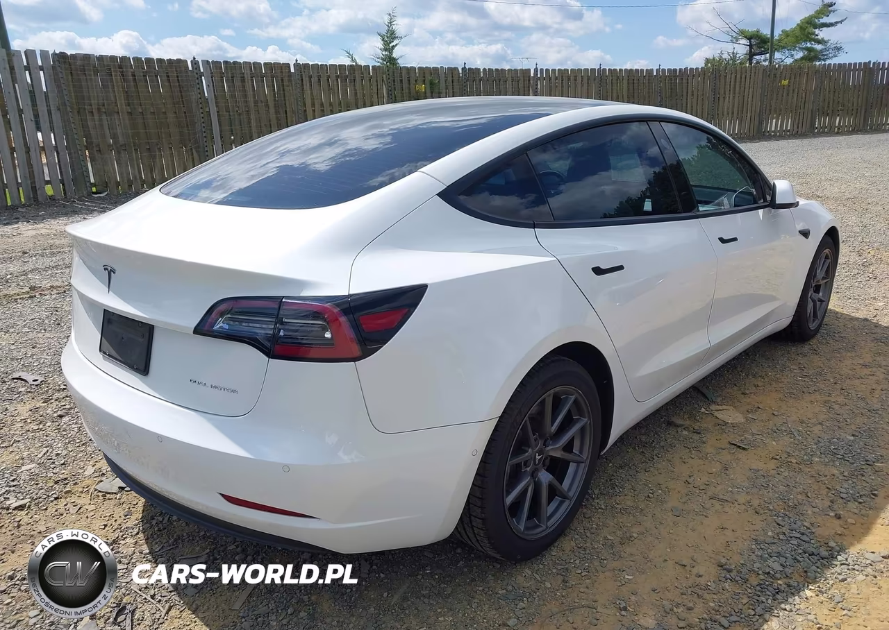 2021 Tesla Model 3 Long Range Dual Motor All-Wheel Drive VIN:5YJ3E1EB5MF927016 - 4