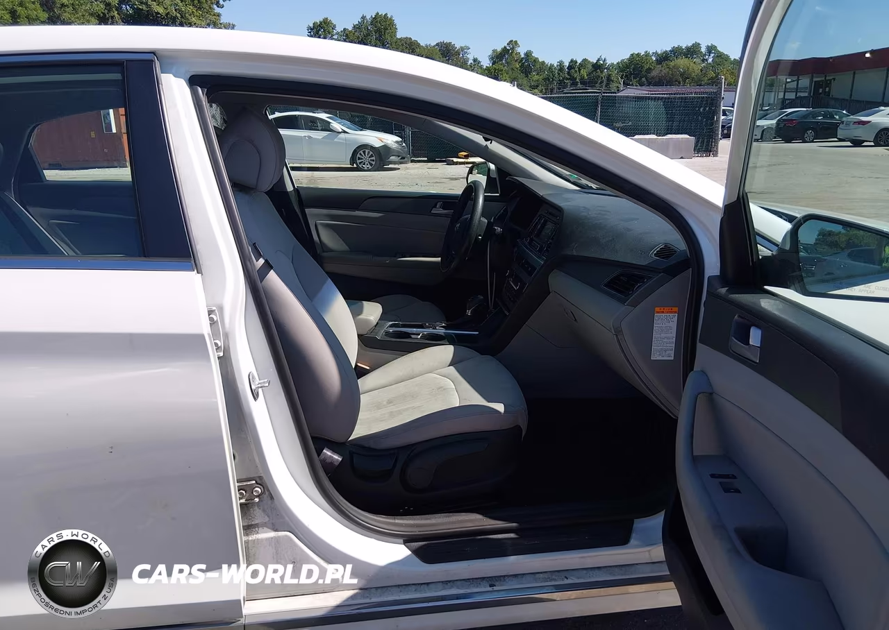 2016 Hyundai Sonata Hybrid Se VIN:KMHE24L12GA009357 - 5
