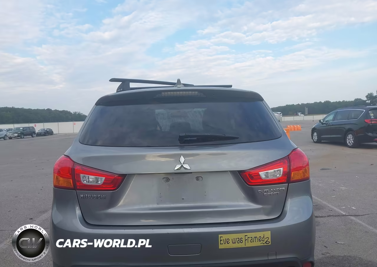 2017 Mitsubishi Outlander Sport 2.0 Le VIN:JA4AP3AU0HZ009124 - 17