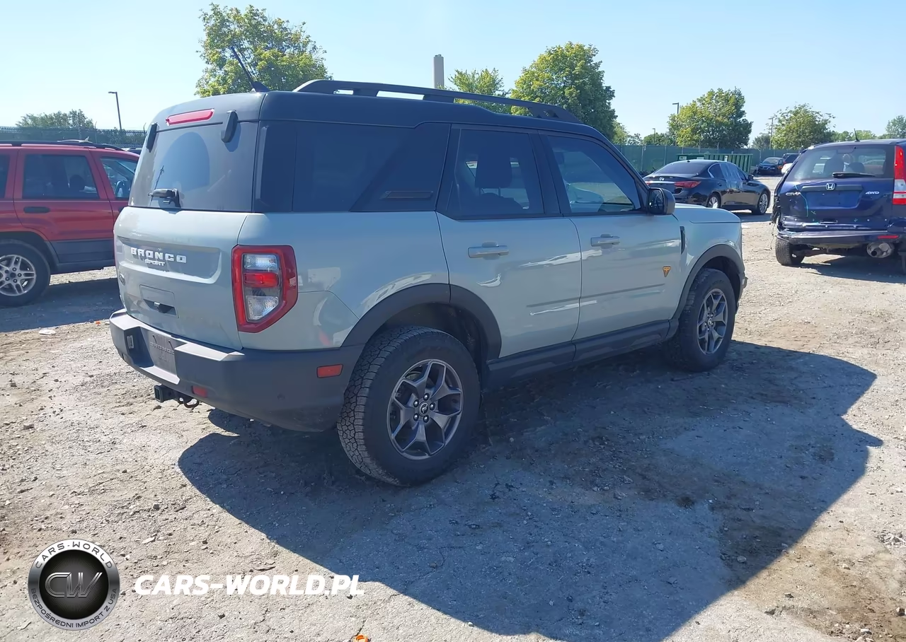 2024 Ford Bronco Sport Badlands VIN:3FMCR9D90RRE95017 - 4