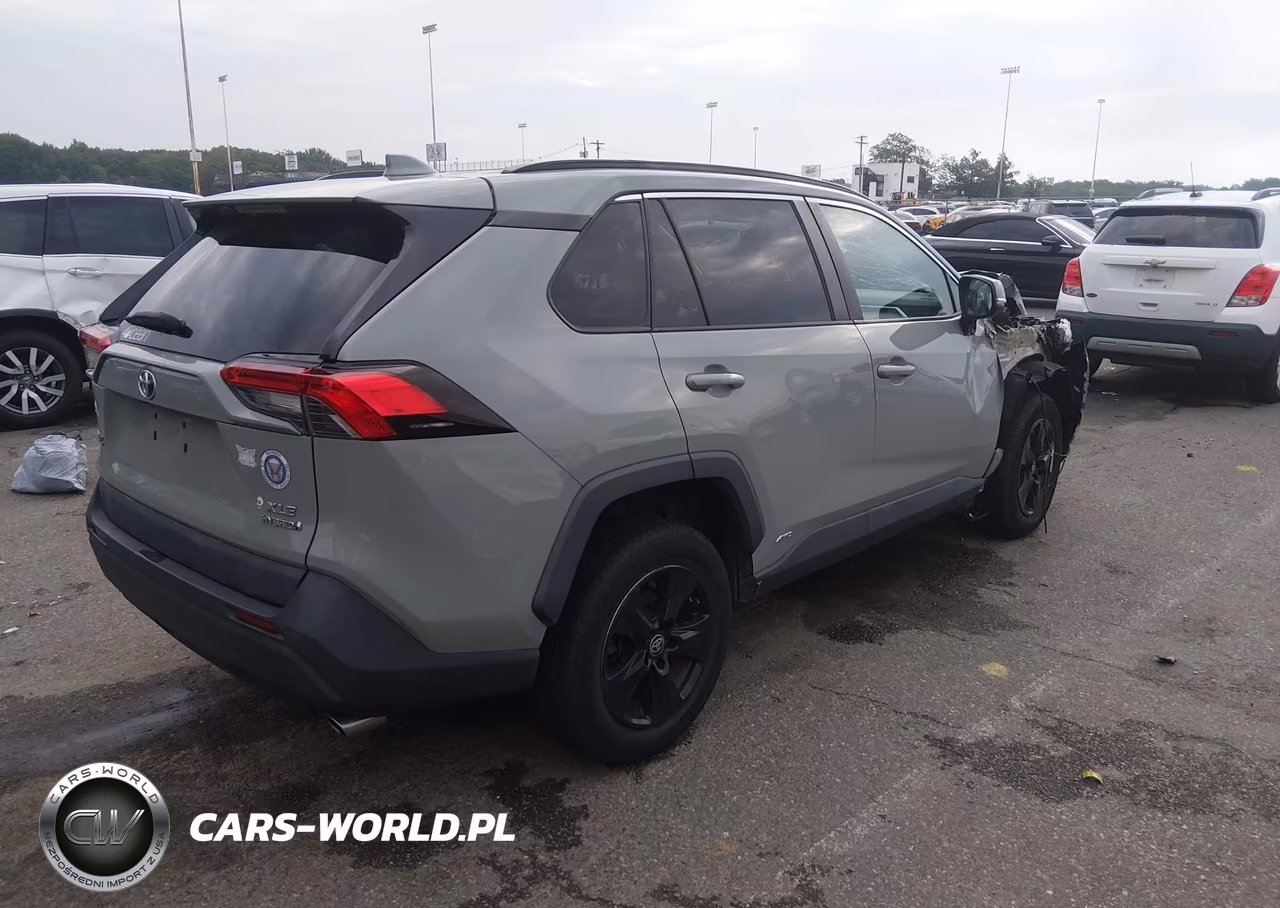 2021 Toyota Rav4 Hybrid Xle VIN:4T3RWRFV2MU039106 - 4