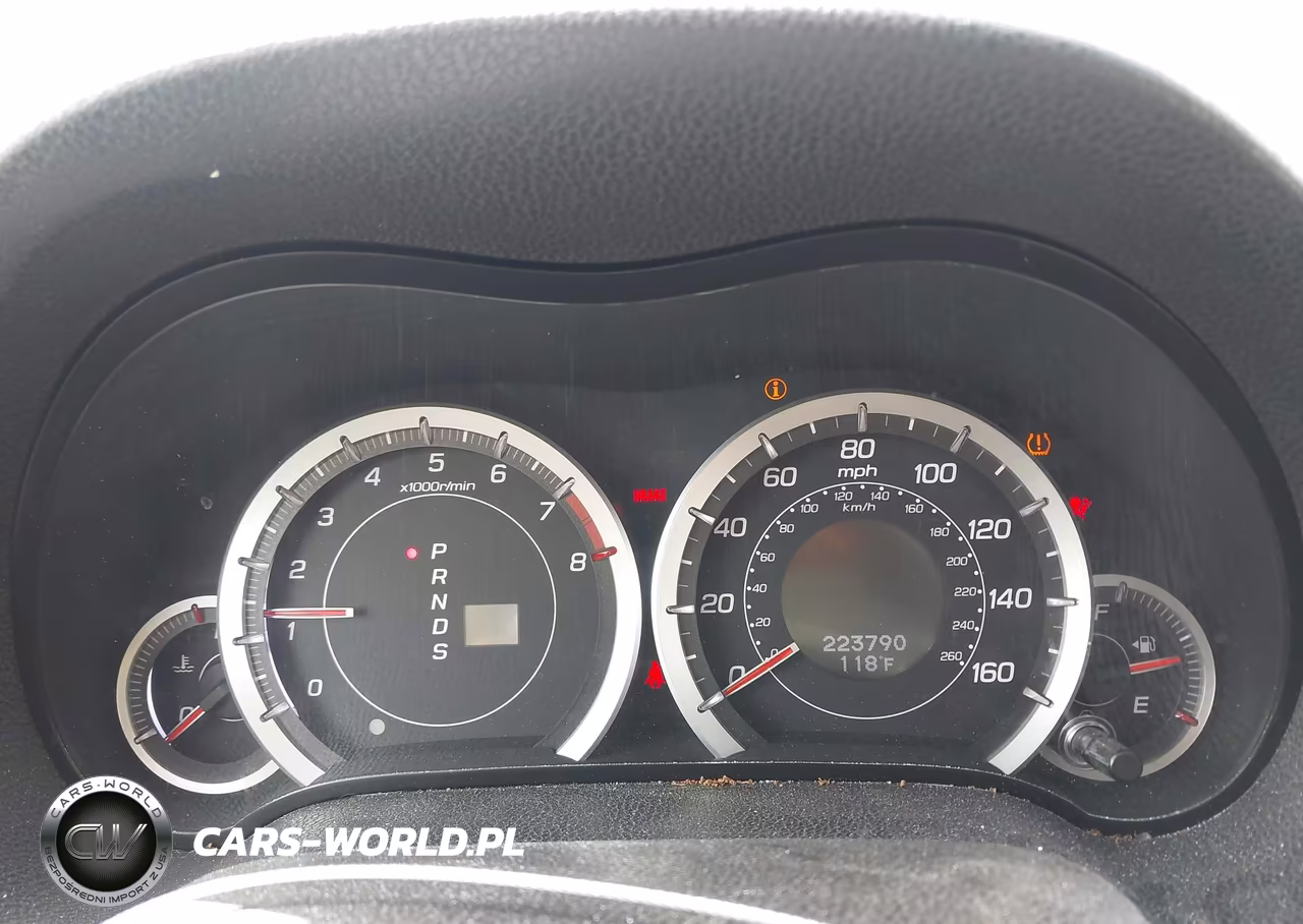 ACURA TSX VIN:JH4CW2H57BC002710 - 7