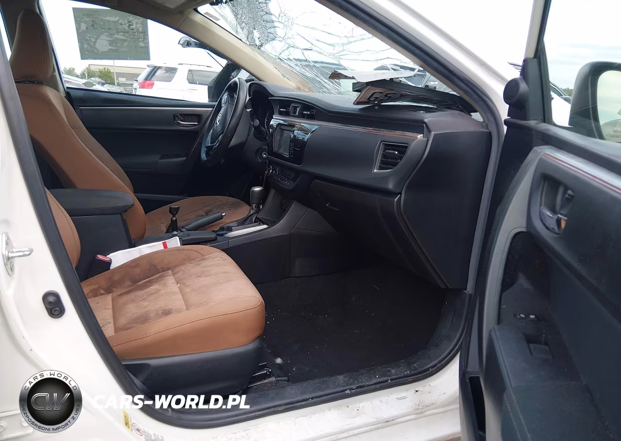 2016 Toyota Corolla Le VIN:2T1BURHE9GC685732 - 5