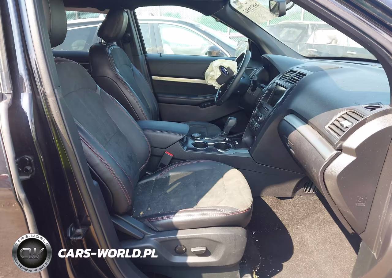 2019 Ford Explorer Xlt VIN:1FM5K8DH9KGB03843 - 5
