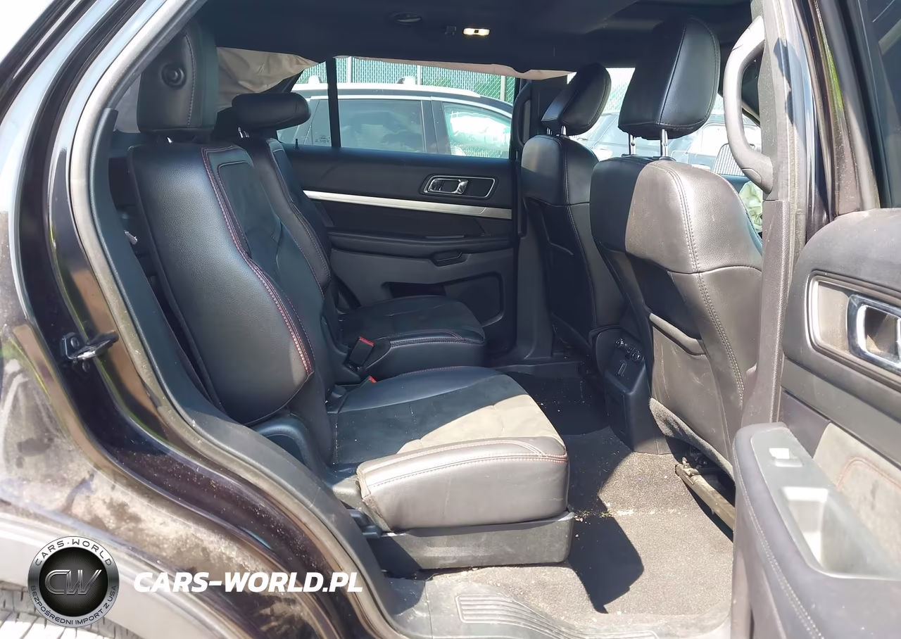 2019 Ford Explorer Xlt VIN:1FM5K8DH9KGB03843 - 8