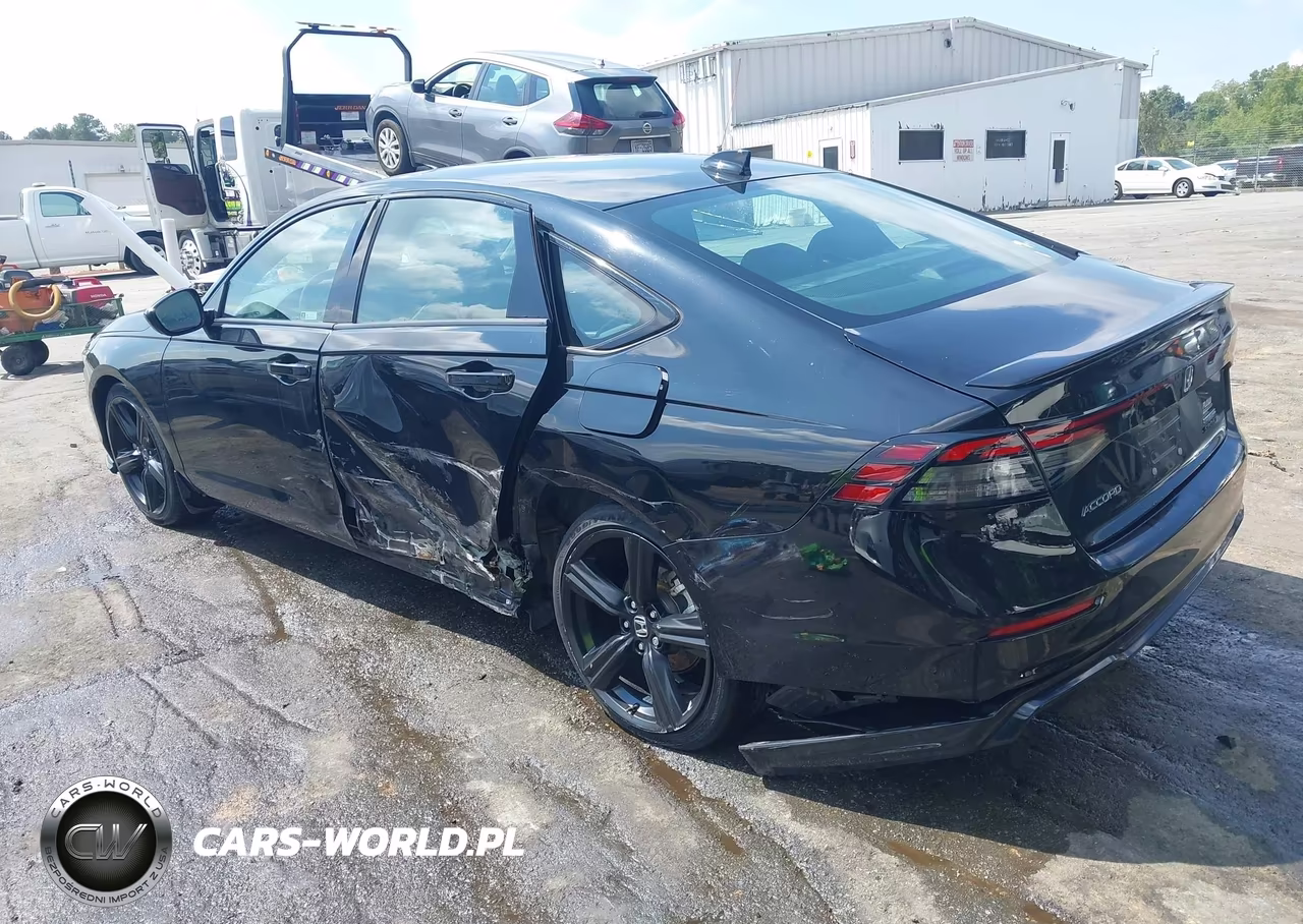2023 Honda Accord Hybrid Sport-L VIN:1HGCY2F7XPA070701 - 3