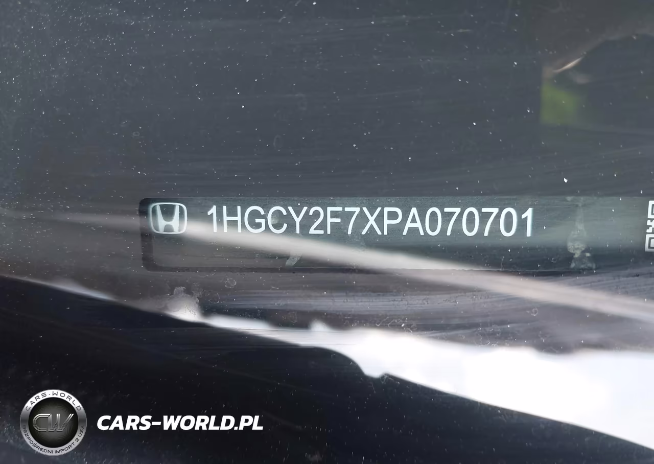 2023 Honda Accord Hybrid Sport-L VIN:1HGCY2F7XPA070701 - 9