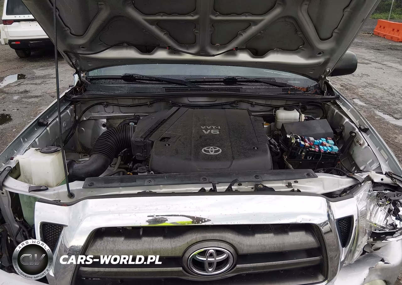 2009 Toyota Tacoma Base V6 VIN:3TMLU42N09M037965 - 10