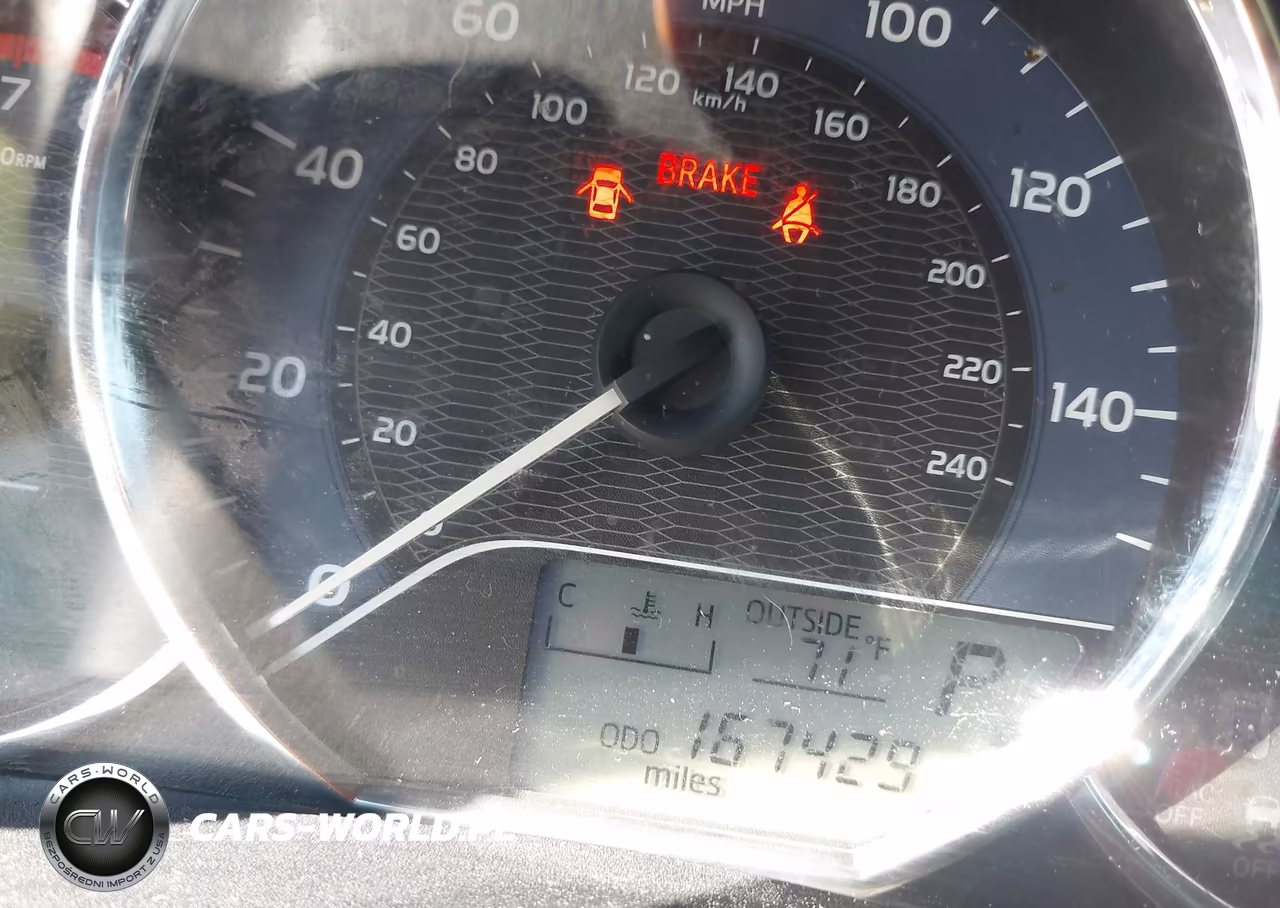 2015 Toyota Corolla L VIN:2T1BURHE5FC375205 - 14