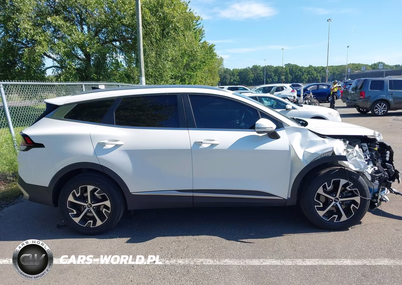 2023 Kia Sportage Hybrid Ex VIN:KNDPVCAG5P7018783 - 13