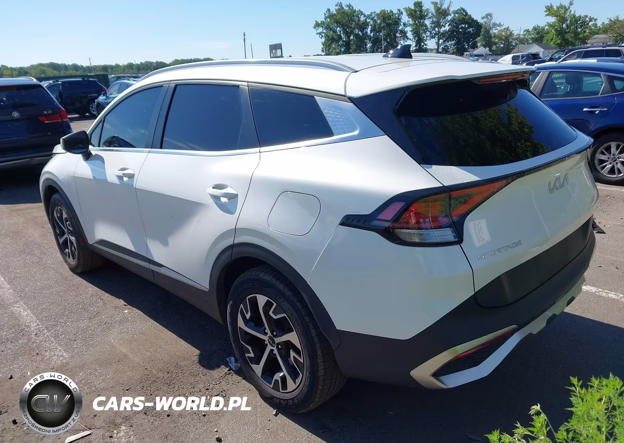 2023 Kia Sportage Hybrid Ex VIN:KNDPVCAG5P7018783 - 3