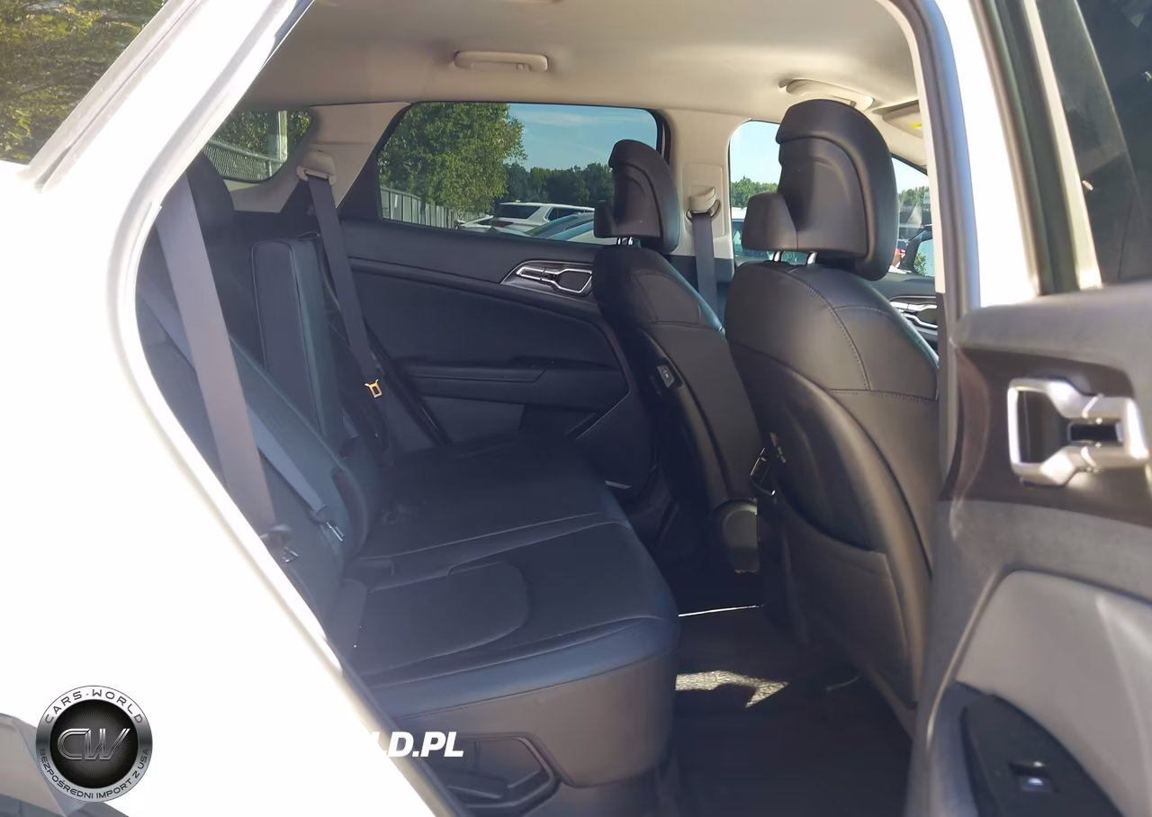 2023 Kia Sportage Hybrid Ex VIN:KNDPVCAG5P7018783 - 8