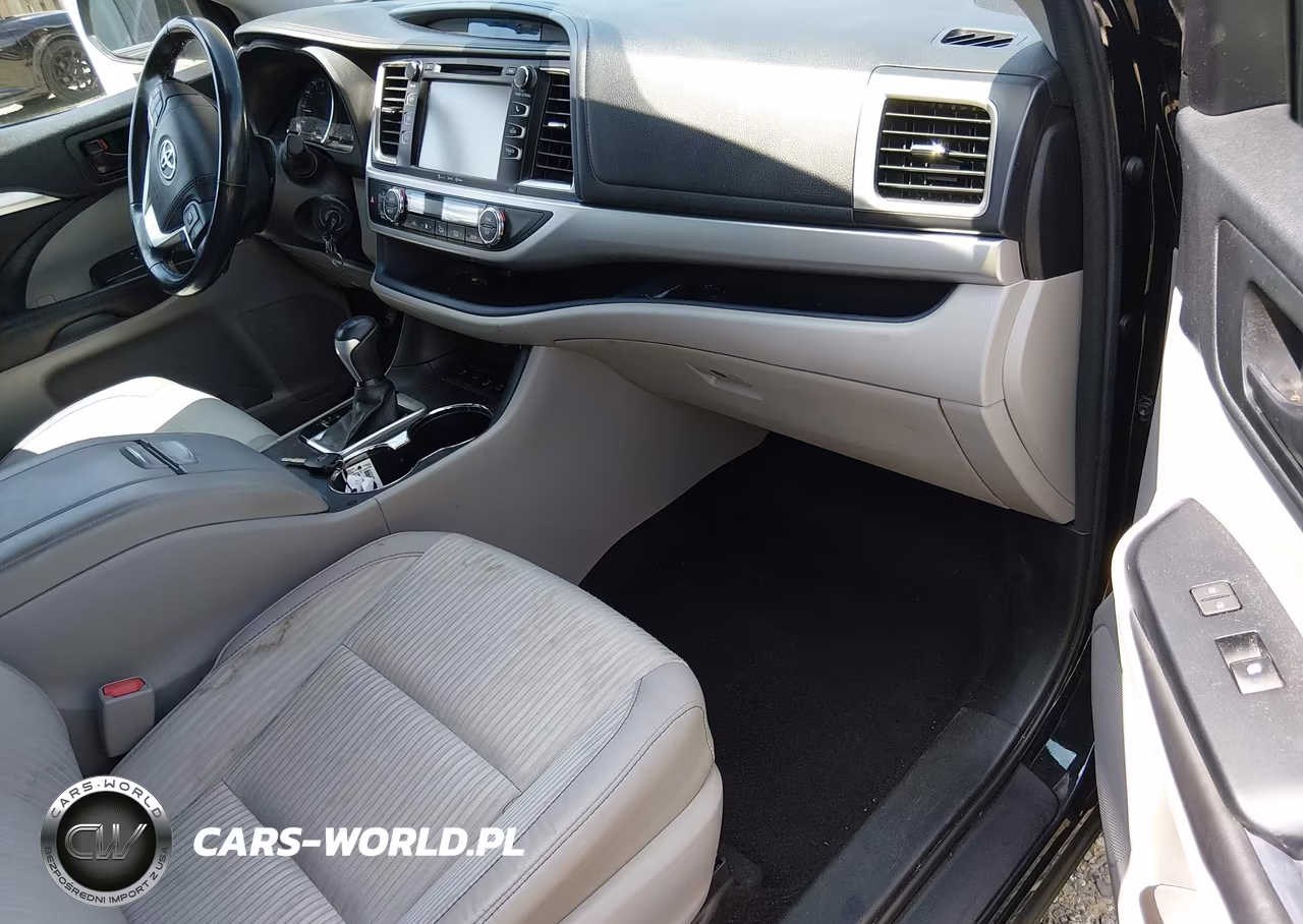 2017 Toyota Highlander Le Plus VIN:5TDBZRFH1HS405325 - 5