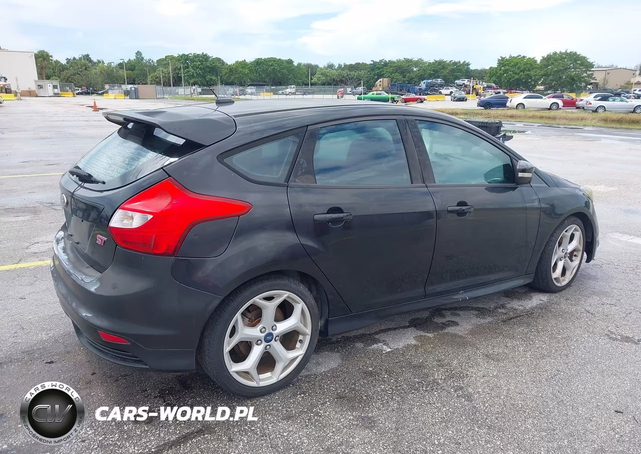 2013 Ford Focus St VIN:1FADP3L9XDL379463 - 4